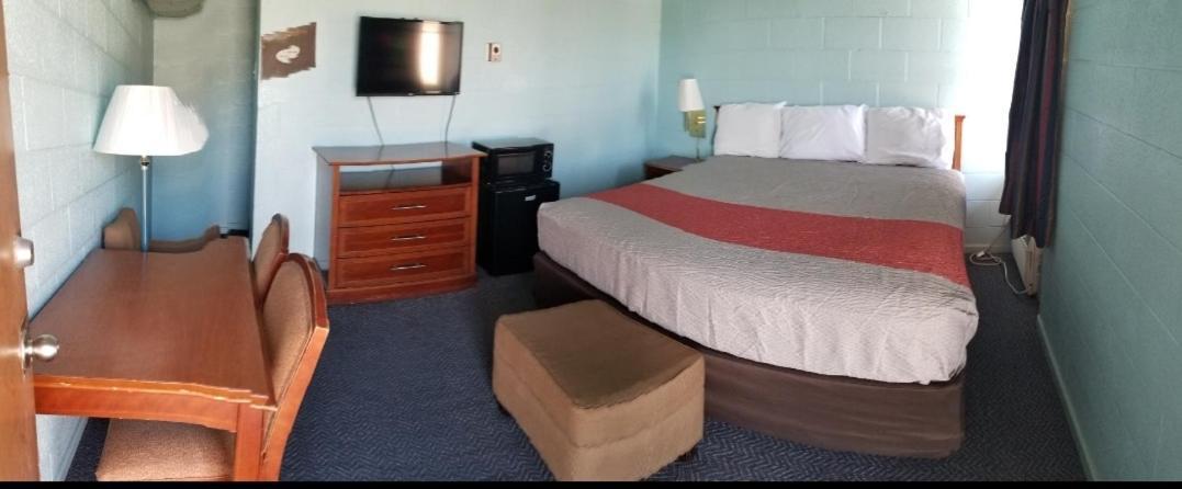 Holiday Host Motel 소노라 외부 사진